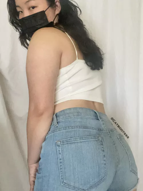 Could you check my back? by Catbootsss