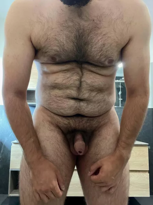 Good morning guys, time to hop into the shower. I am not a shower, but a grower. Get the pun? (24) by Sad_Manufacturer2370