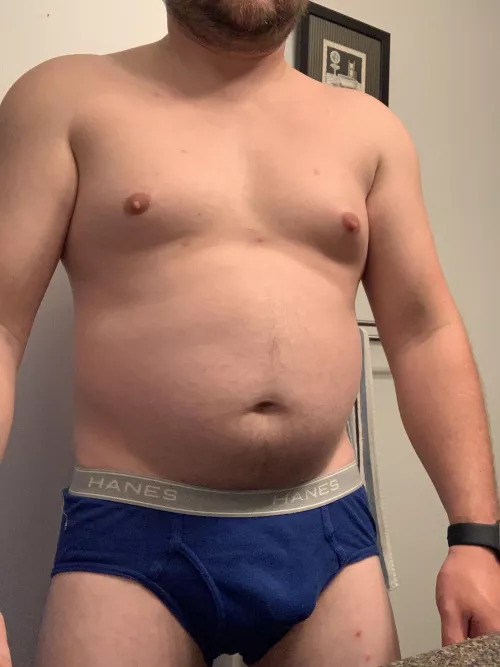 Happy Sunday men. Who’s coming over? by domcubster88