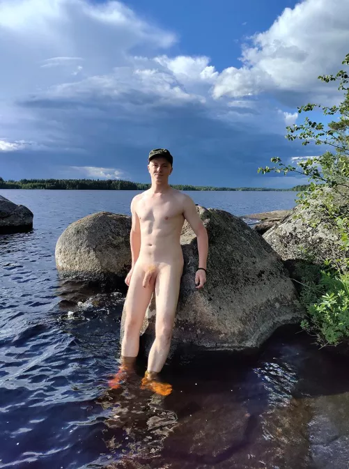 I feel truly free and natural, fully naked outdoors :) by NorthAdventurerman