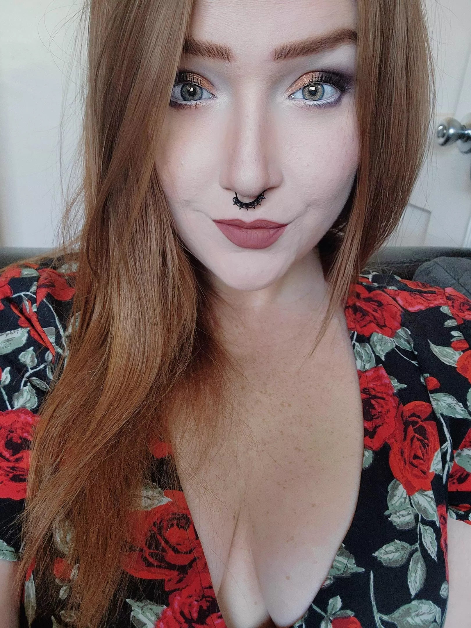 [IRTR] Natural red 💋 posted by scarlot_harlot_