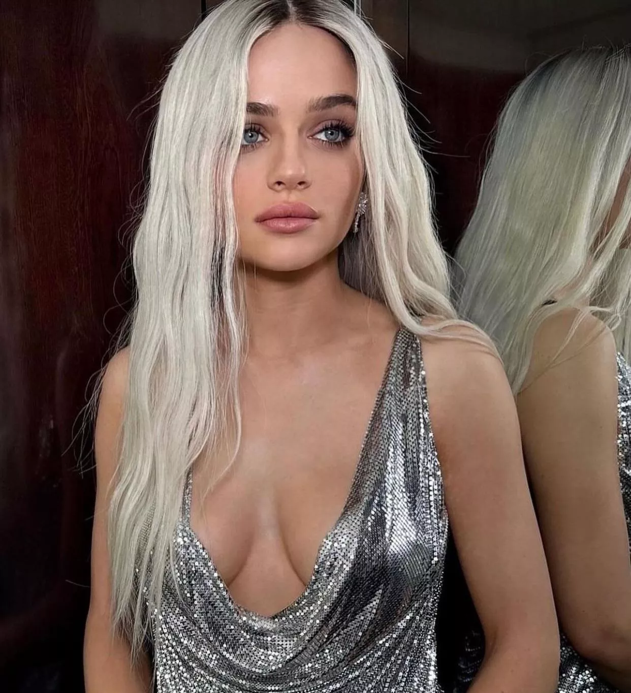 Joey King  posted by AsperaPrime