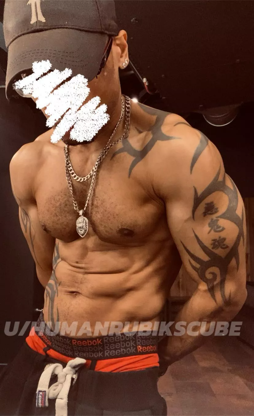 Long time no see 😉💪🏽 posted by HumanRubiksCube