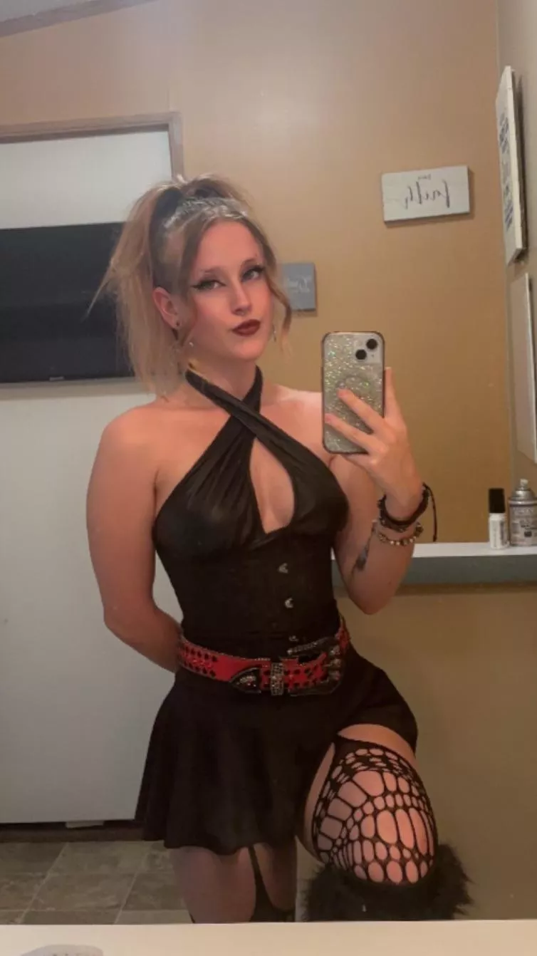 Never such thing as too much leather;) posted by GoreWxore