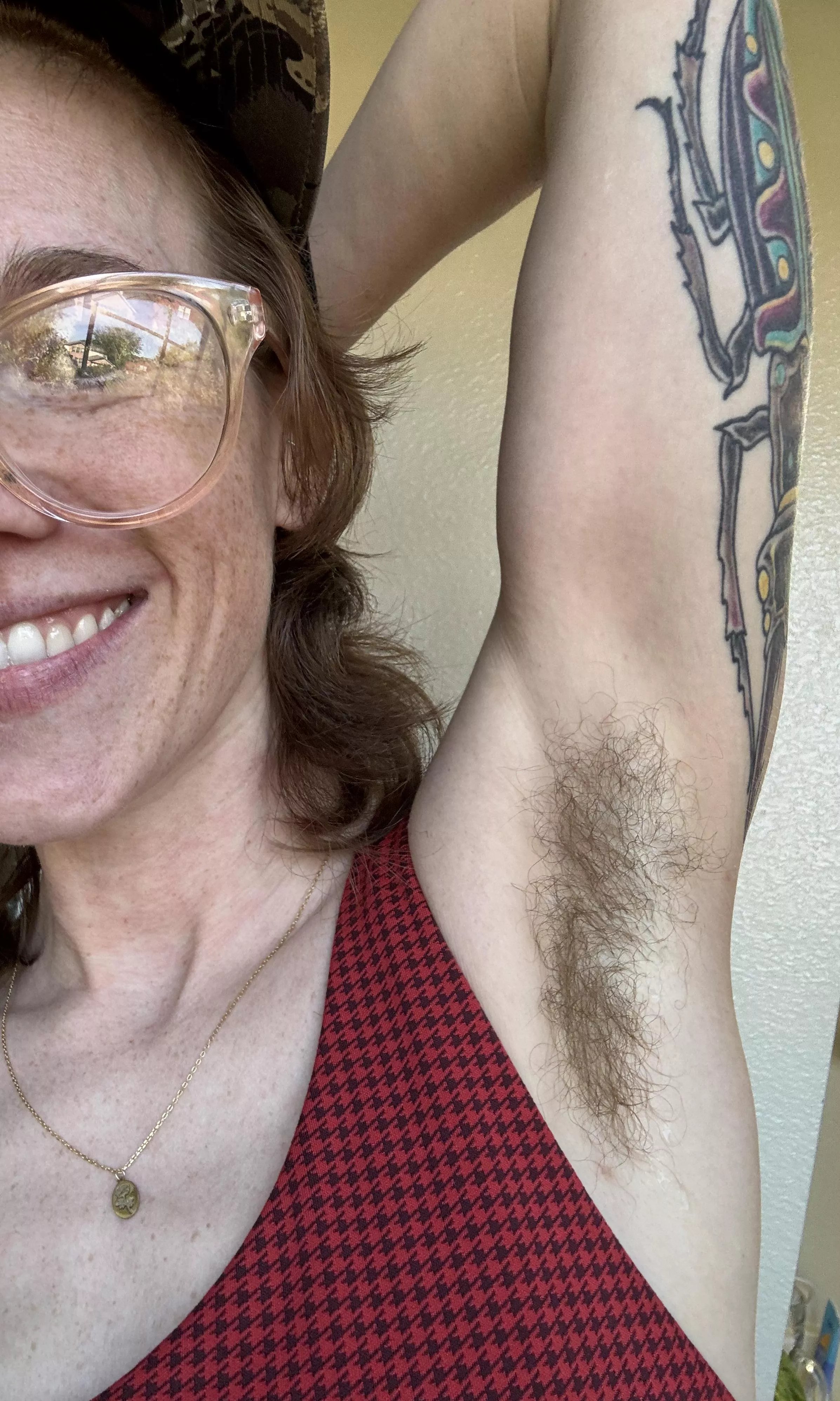 sweaty and stinky and i freaking love it 😈😁💖 posted by redhotpearlx