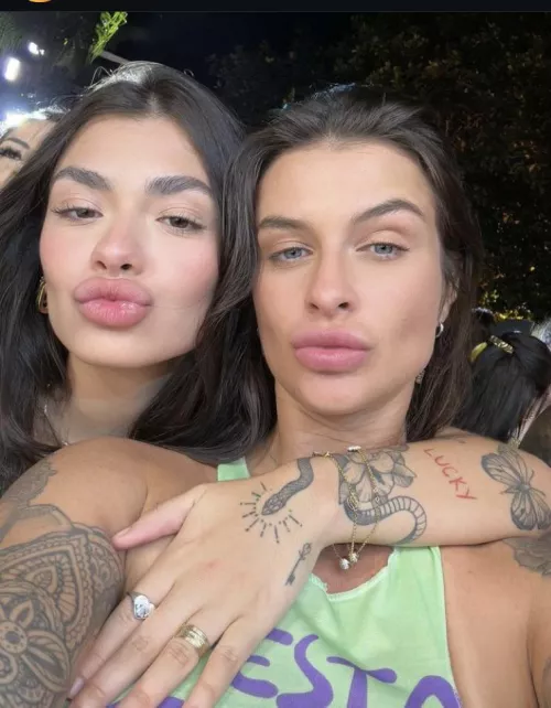 Two big lips for you cum by MBBuster