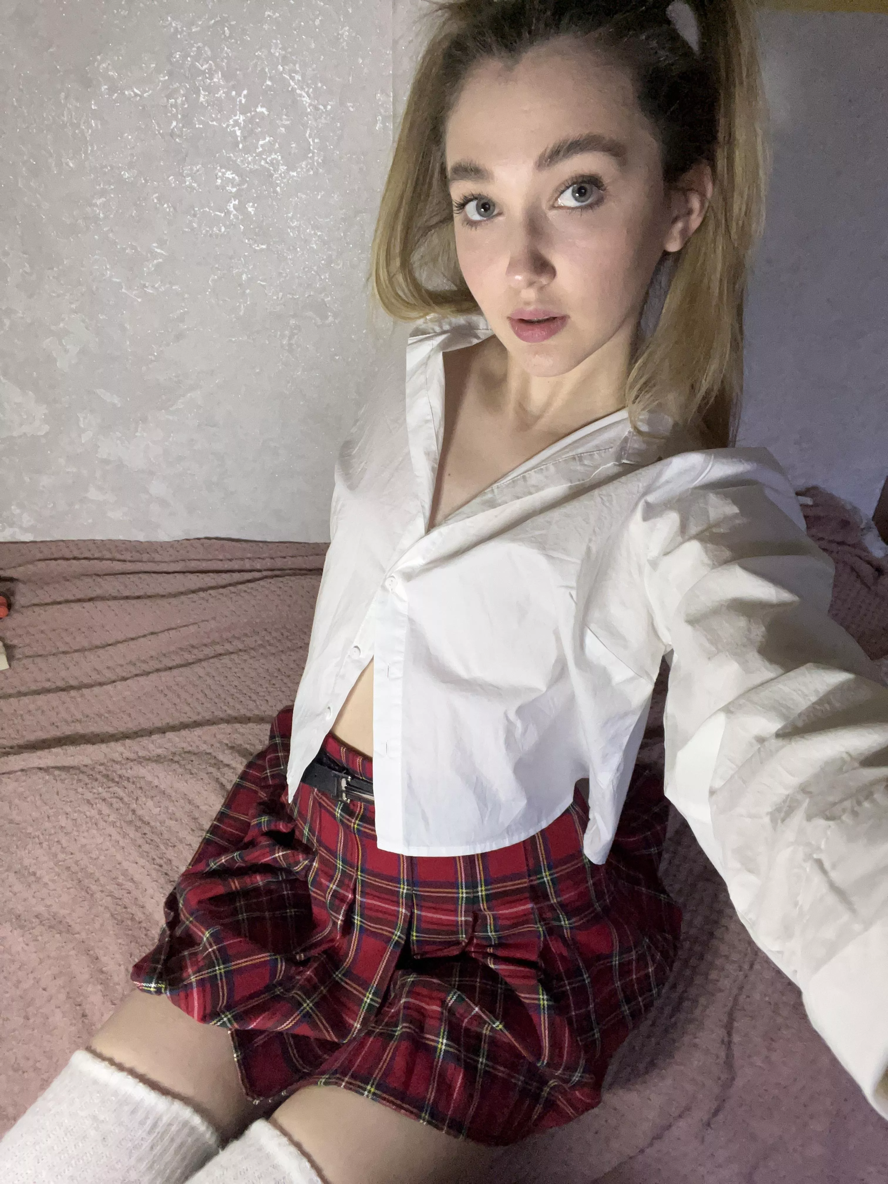 What's the first thing you'd do to me in college posted by Arya_Doll