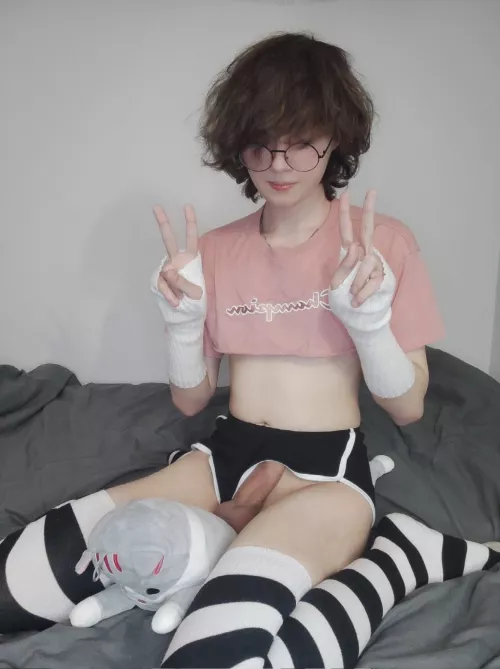 Would you let me suck your cock? 🥺 by MaxHamster69