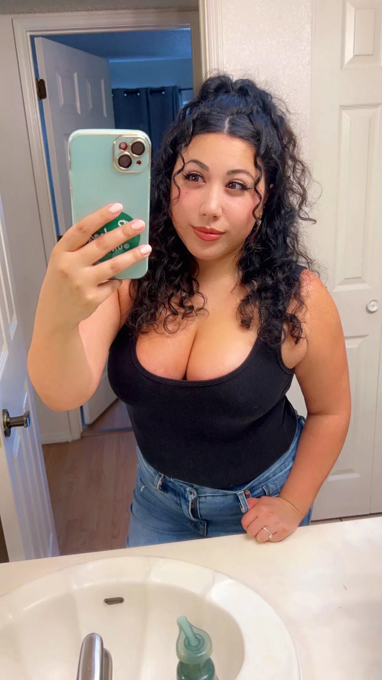 Black makes me sexy posted by QueenAgathaa