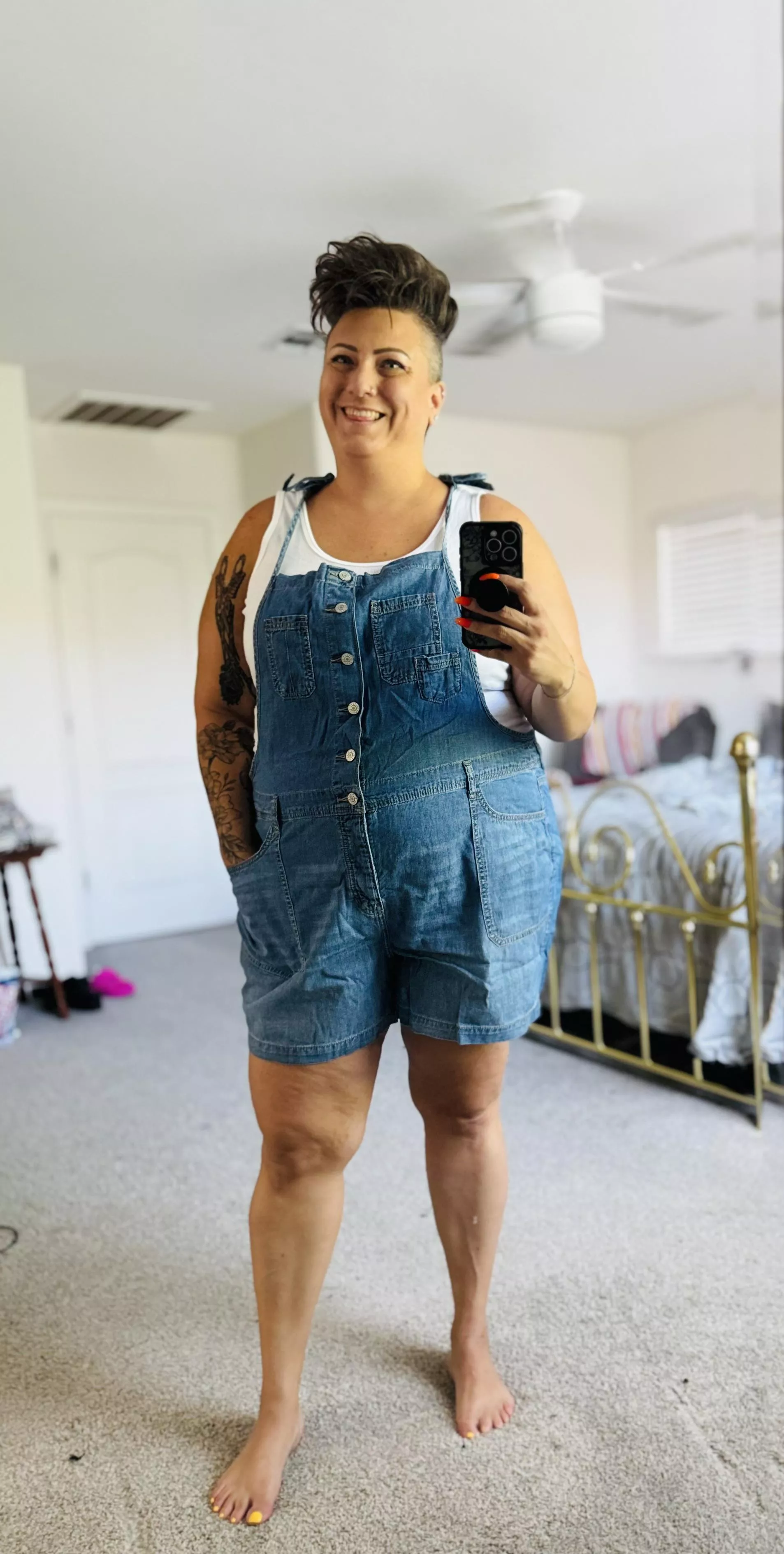 Cute n comfy  posted by Nevada-Rose