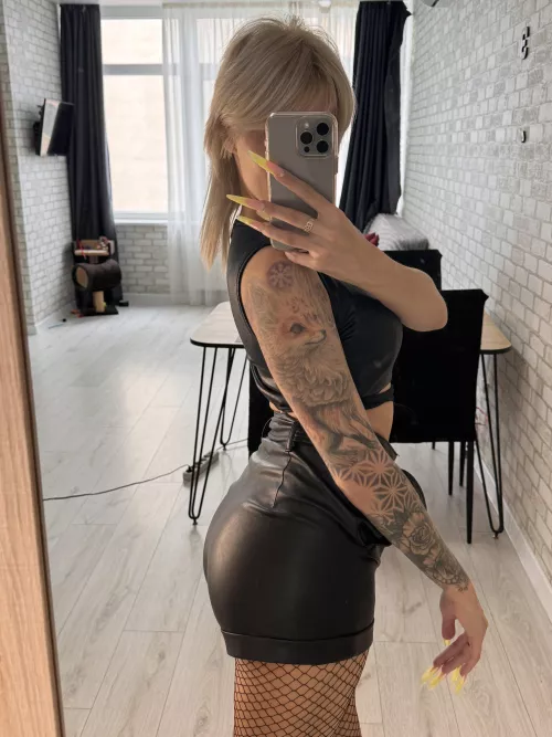 Embrace the power of leather seduction by CelestiaSoul