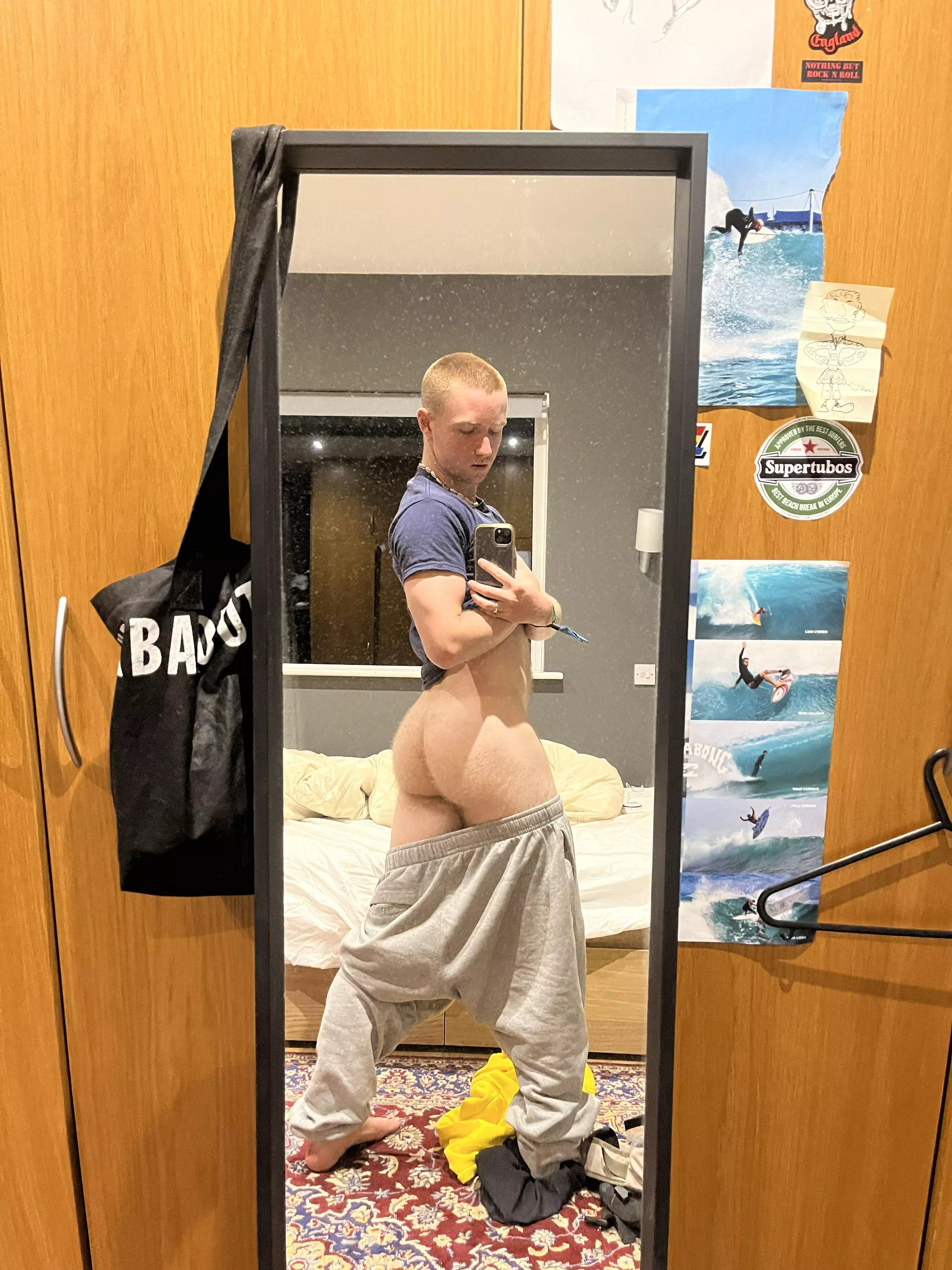 First post on here, who likes my fat ginger ass?? posted by [deleted]