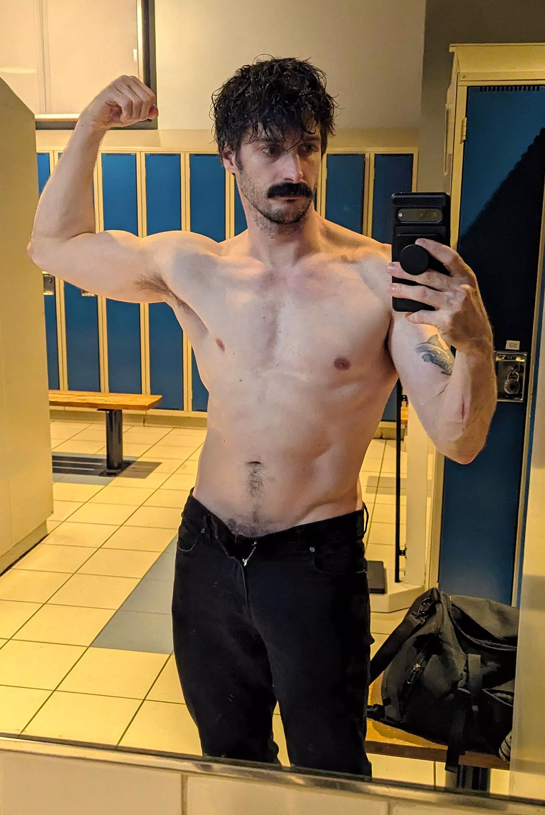 post workout selfie posted by OutsideDrive9784