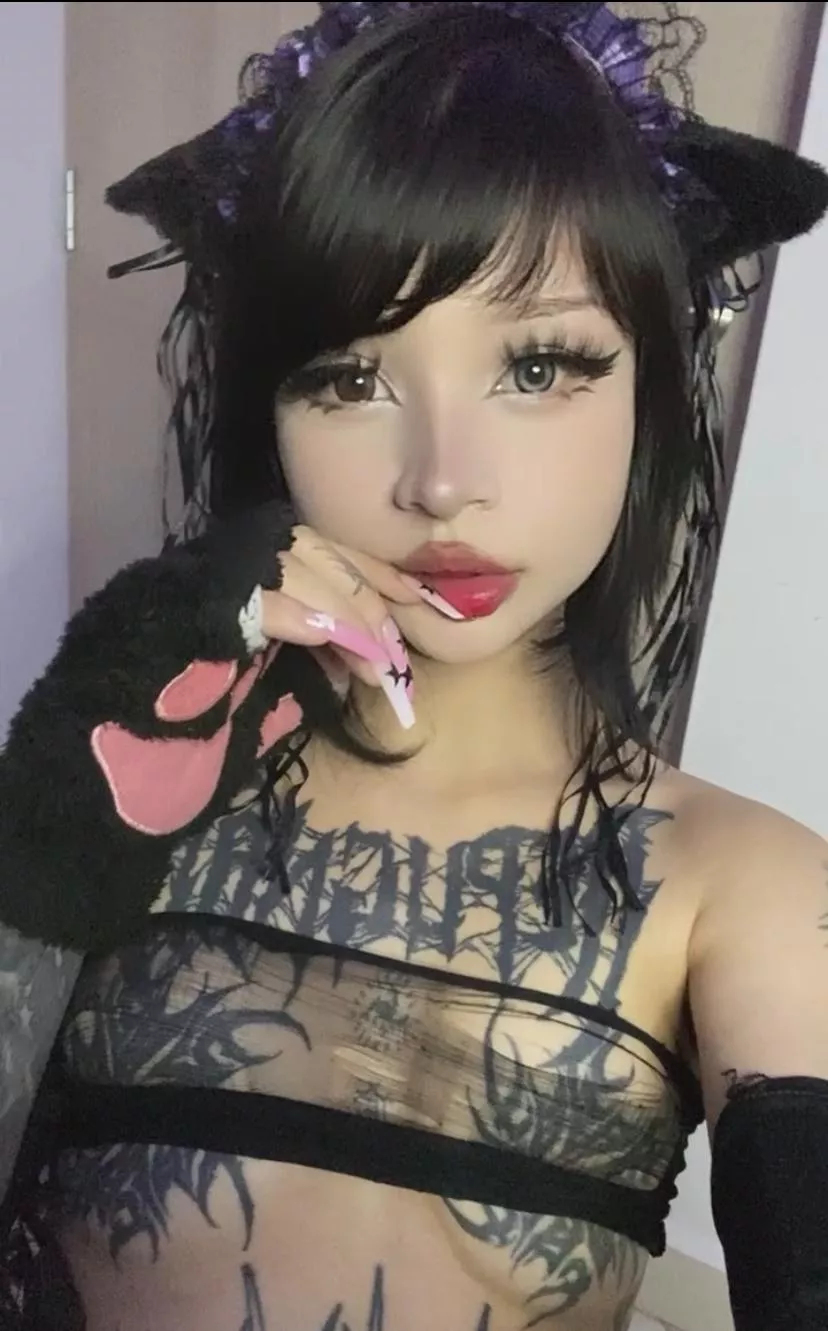 Small tits are the best  posted by vixengirlyy