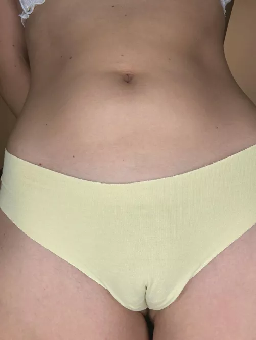 the perfect toe.. by felice_gurl