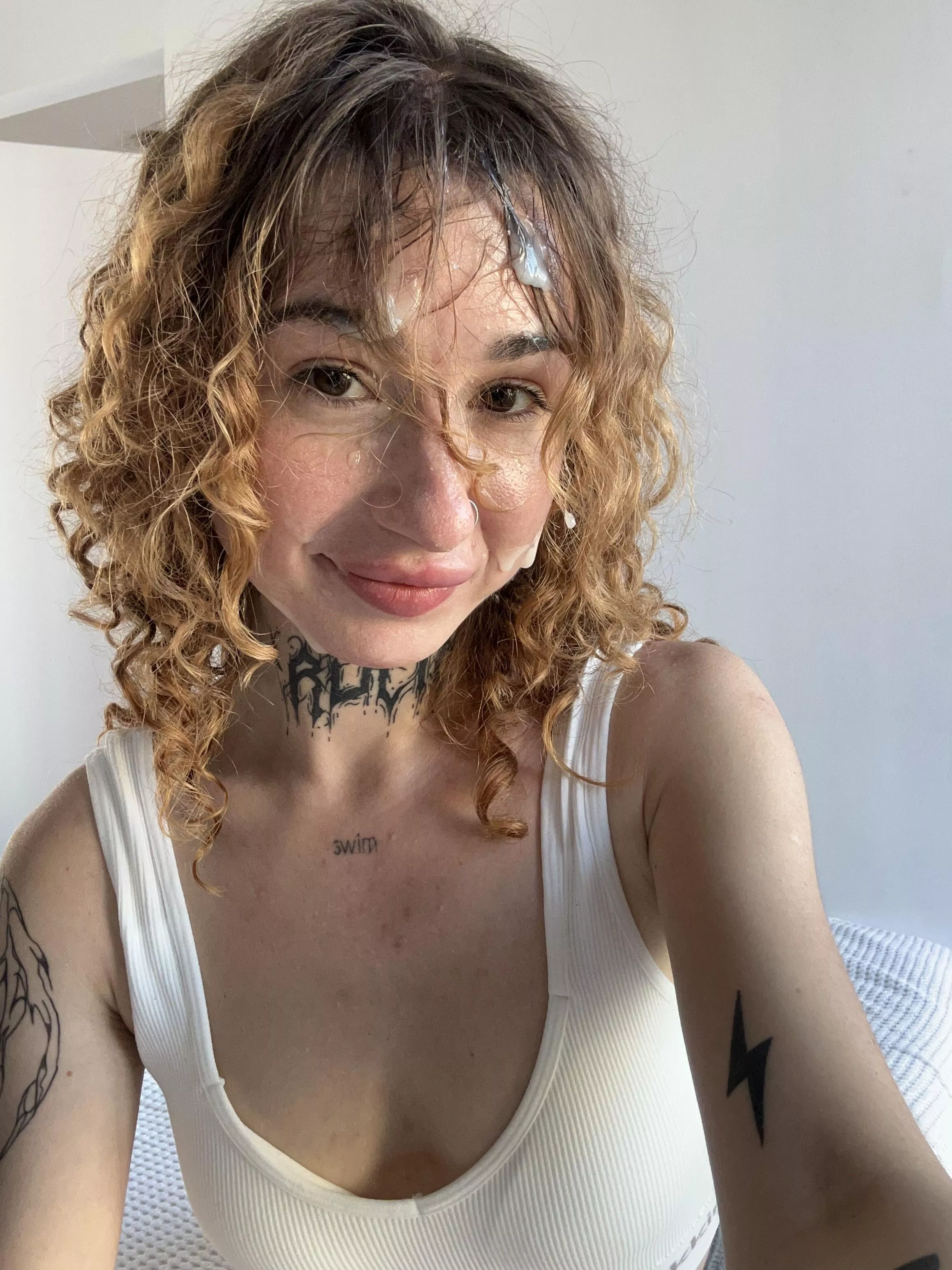 This is what a selfie after a blowjob should look like posted by SweetHearrtBaby