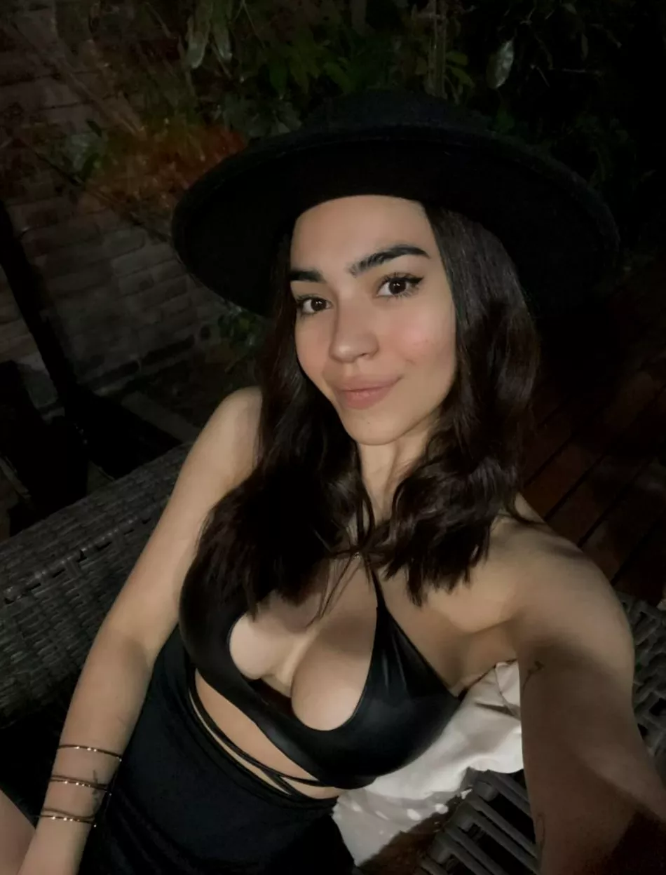 Today’s outfit to get my boss's attention  posted by Floral-Ballerinaa