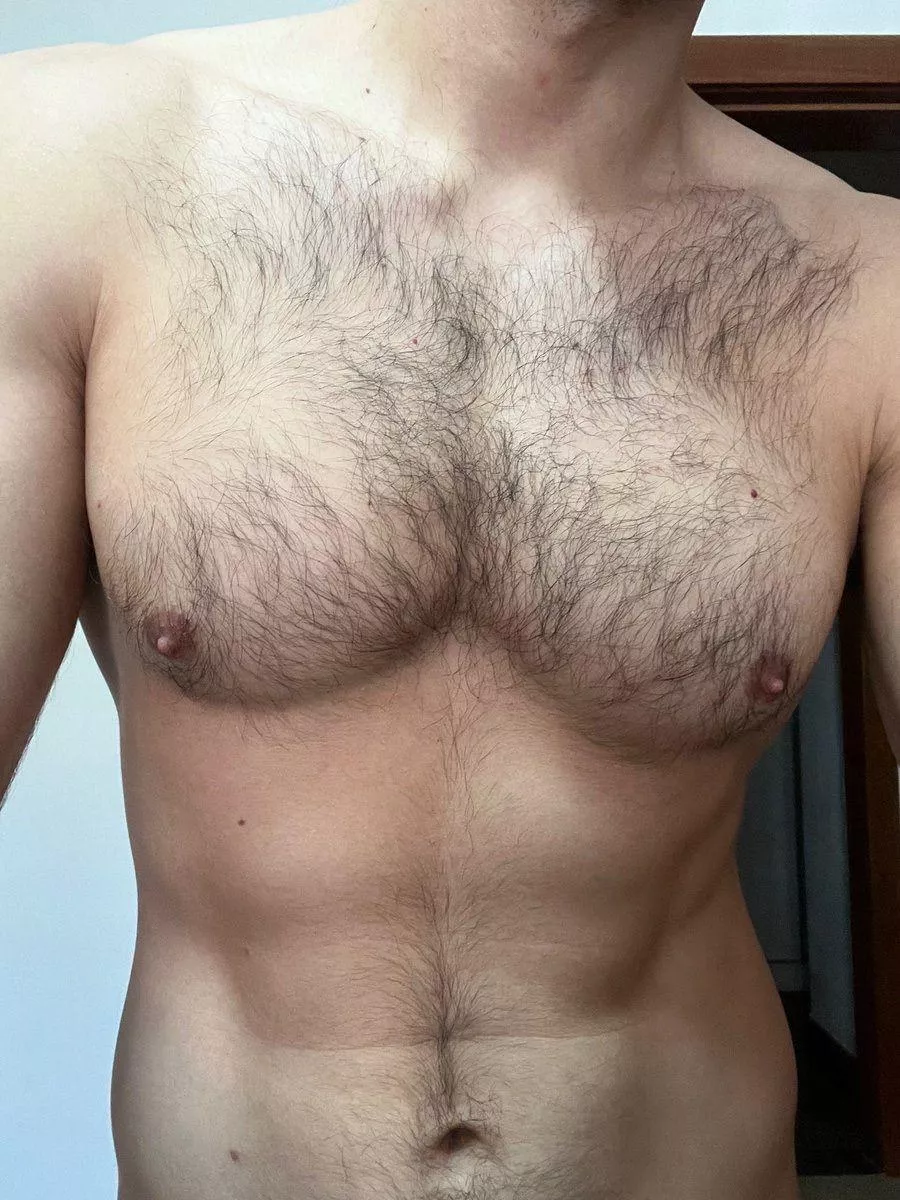 Would you 🤏 or 👅? posted by calebpec