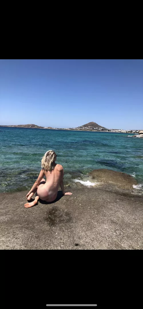 Beats any day at the office by BeachBummmz