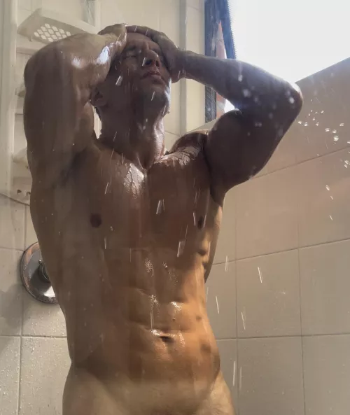 Do you like my V? by Specialist_Chair_225