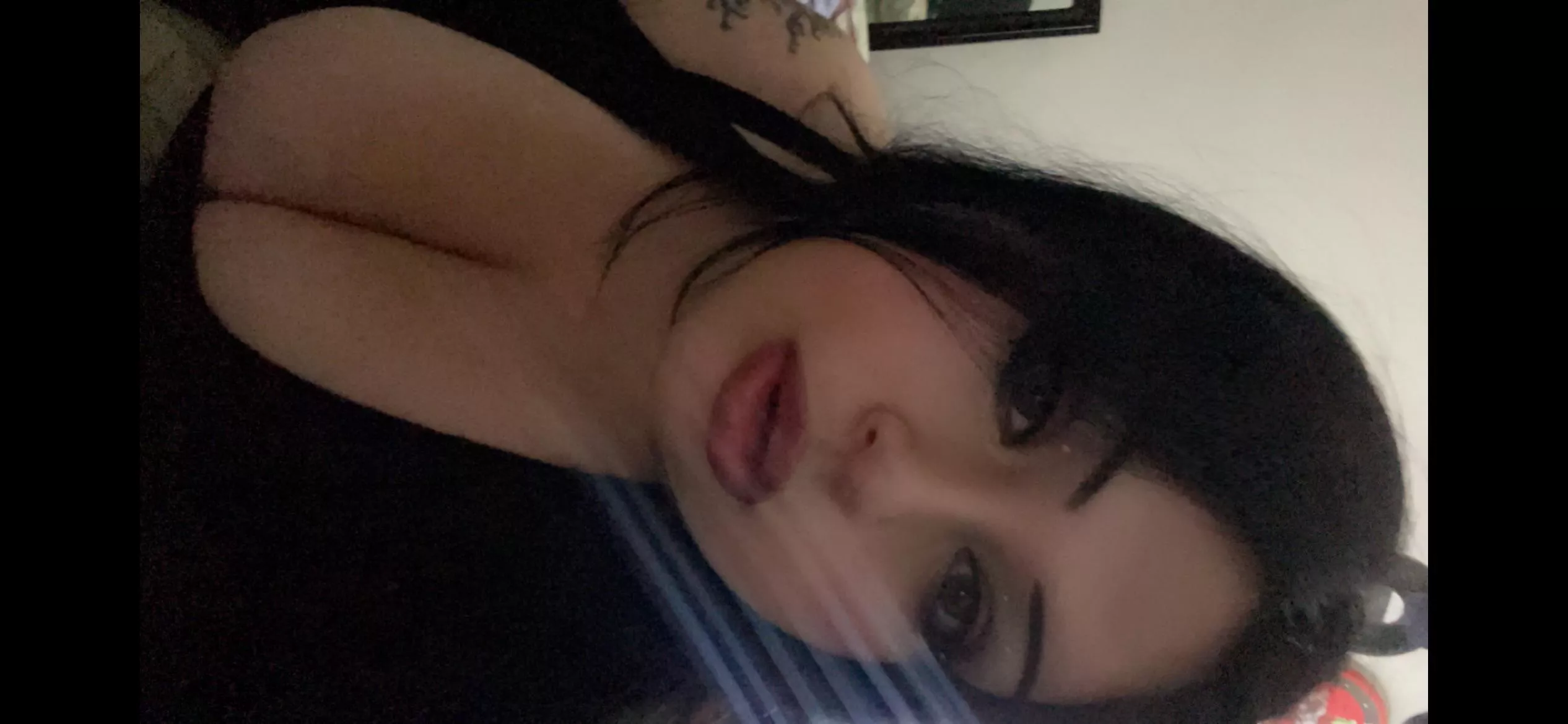 Fantasy where we meet up at a bar, drink a little too much and you can take advantage of me at the end of the night 🫣😉🥹 posted by irenic1