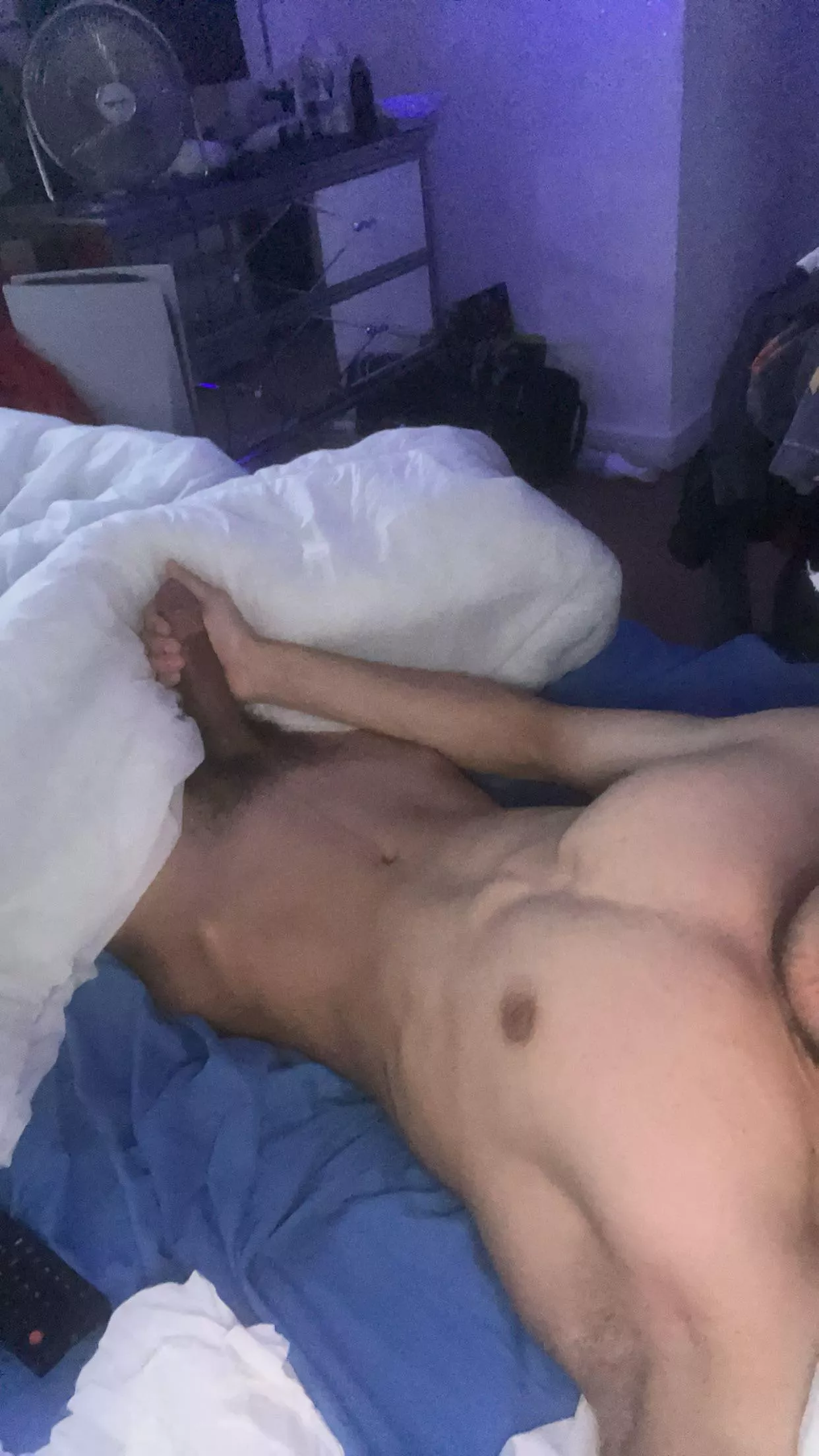 Havent nutted in 2 days 🍆💦 anyone gonna help change that ? posted by Flat_Amphibian4208