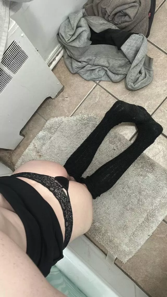 High  posted by femboy12332