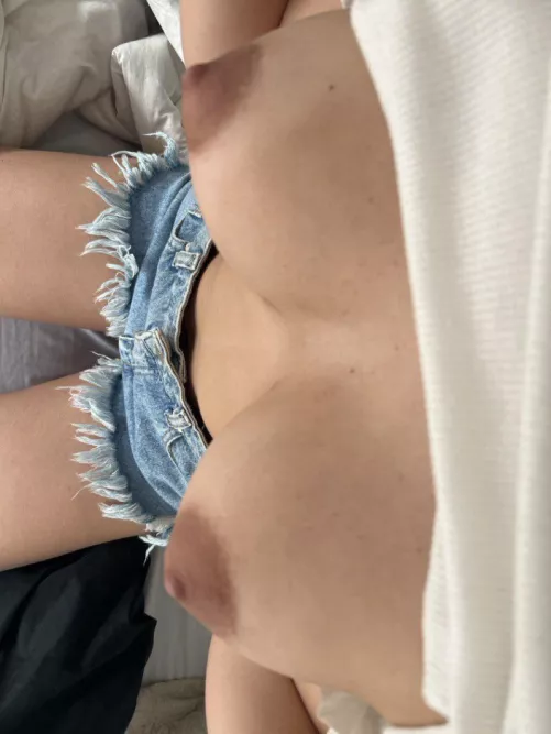 It is a combination of torpedo with puffy nipples by janabellok