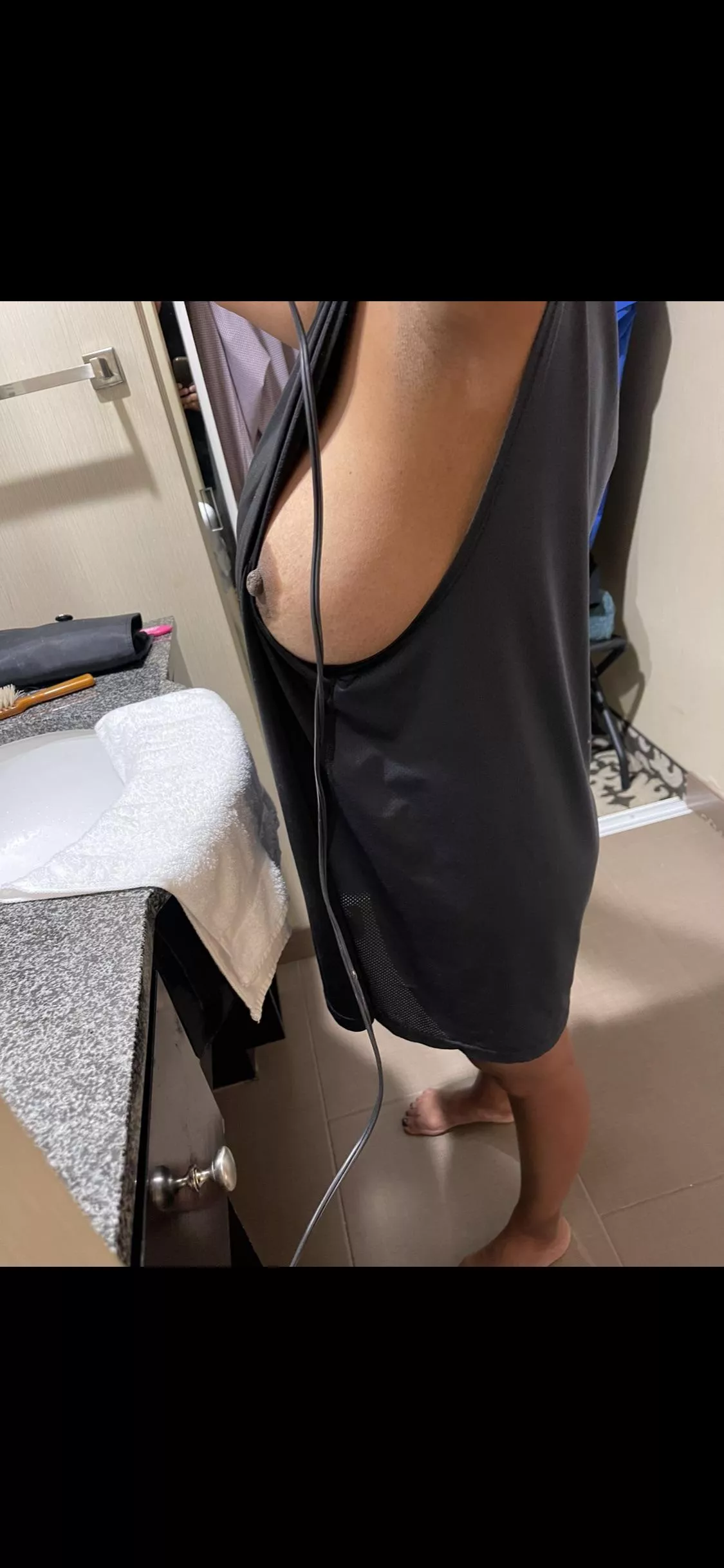 No bra problems or is it a problem  posted by MrsMrBirdikid