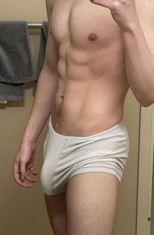 Oldie 😈 by sadtripod