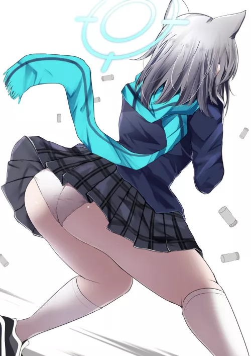Shiroko trying to do something and ending up showing her behind~ 💙 (Artist - 