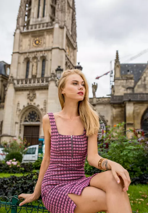 sightseeing by catzy007