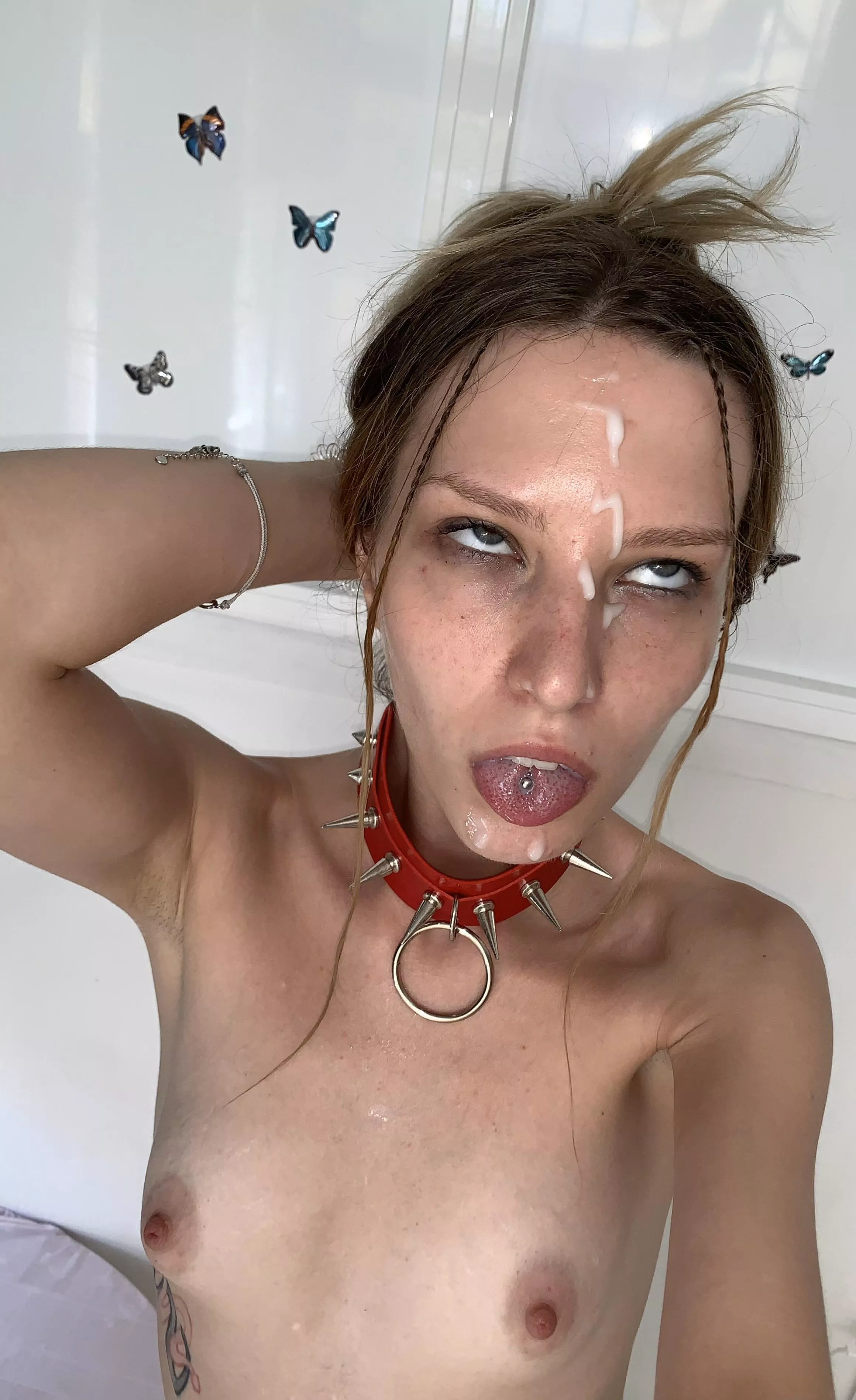 Your cum would look good on this posted by AgathaMiss