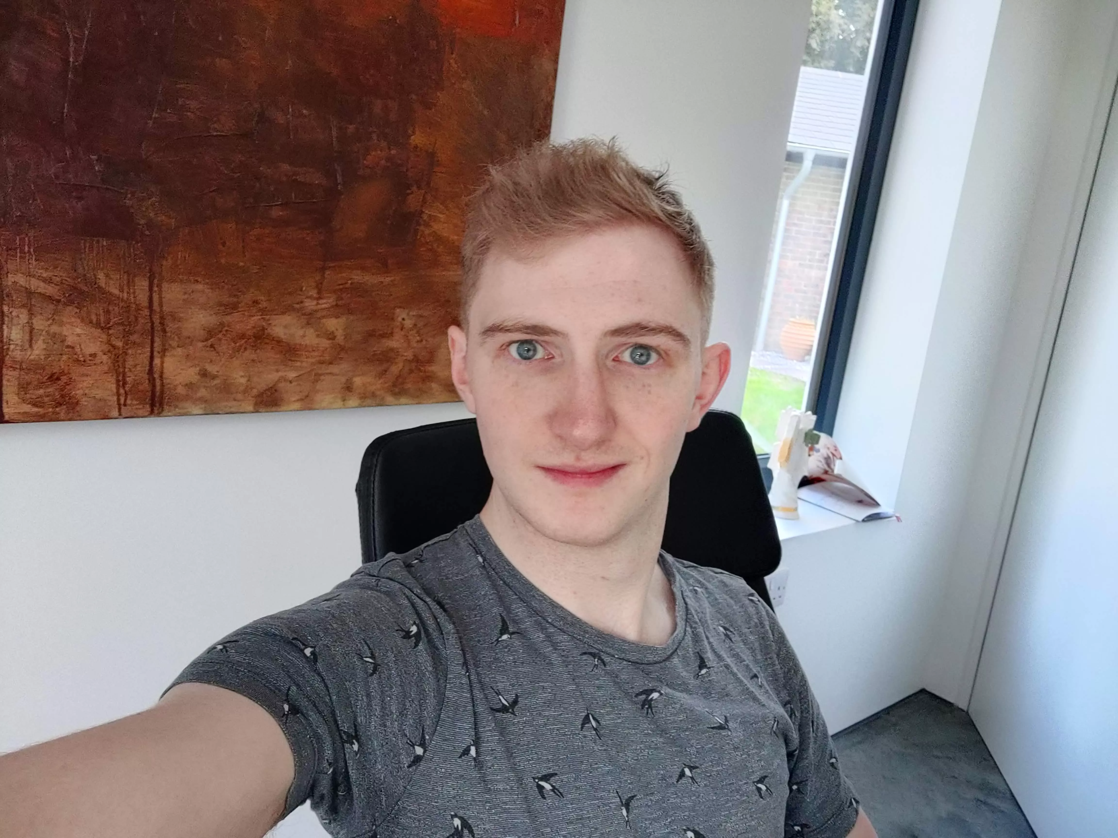 Anybody love a good makeout session? posted by Atomlad360