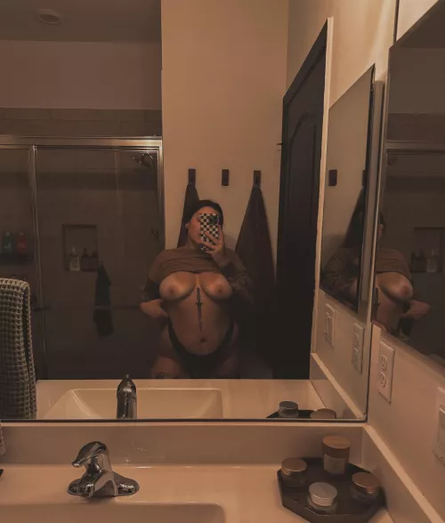 Bend over or sitting on the counter by gabiii_carter