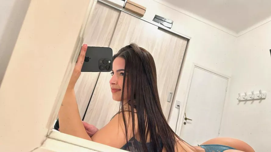 eighteen now and still a bit new… by bomomombiap