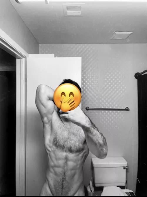 First time posting here! Let me know what ya think. by twinkbuthair