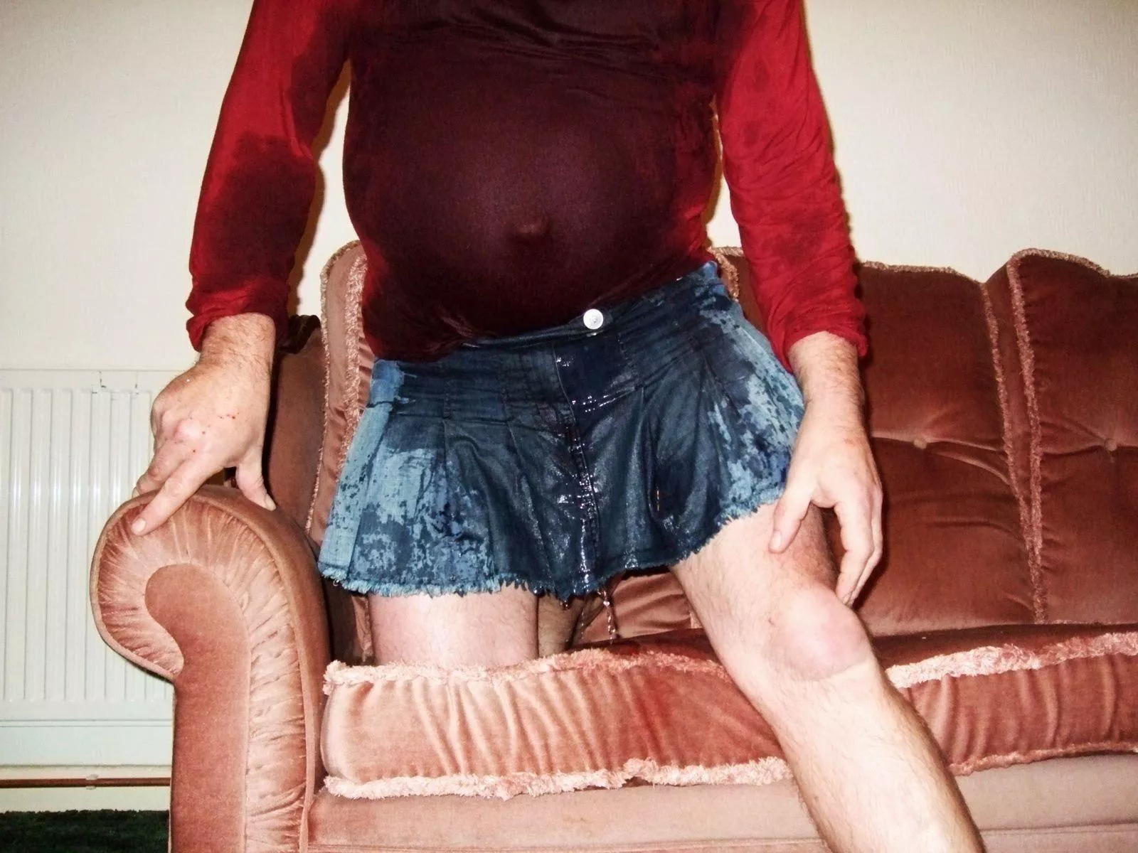 I like pissing cross dressed posted by Desperate_Skin1227