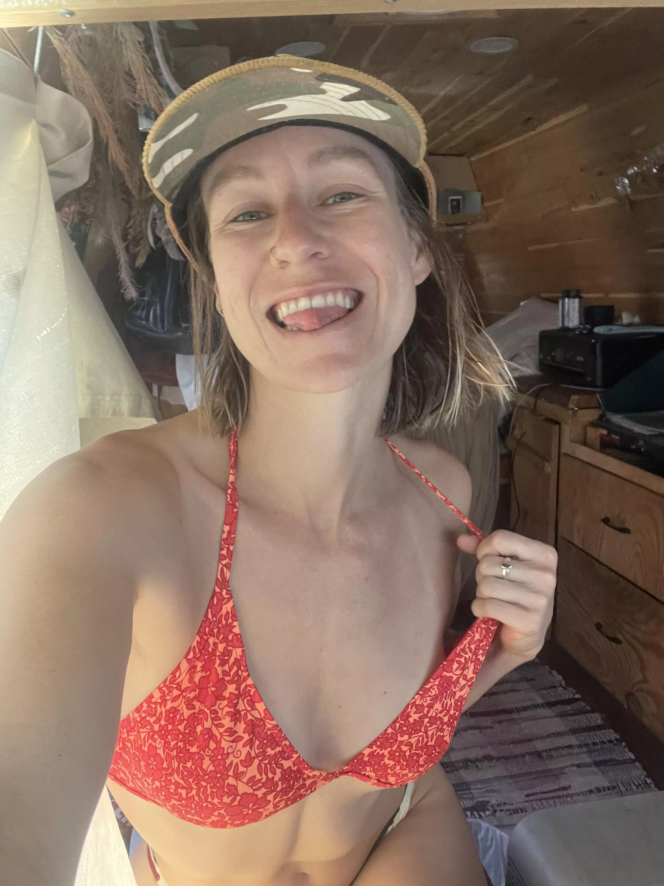 Love from a dirty hippie and her messy van  posted by Desertxsage222