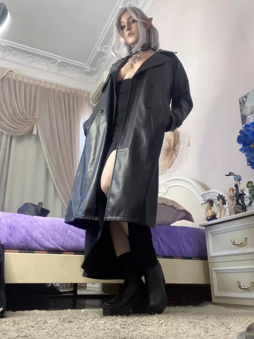 Temptation to touch skin by hellinnlove