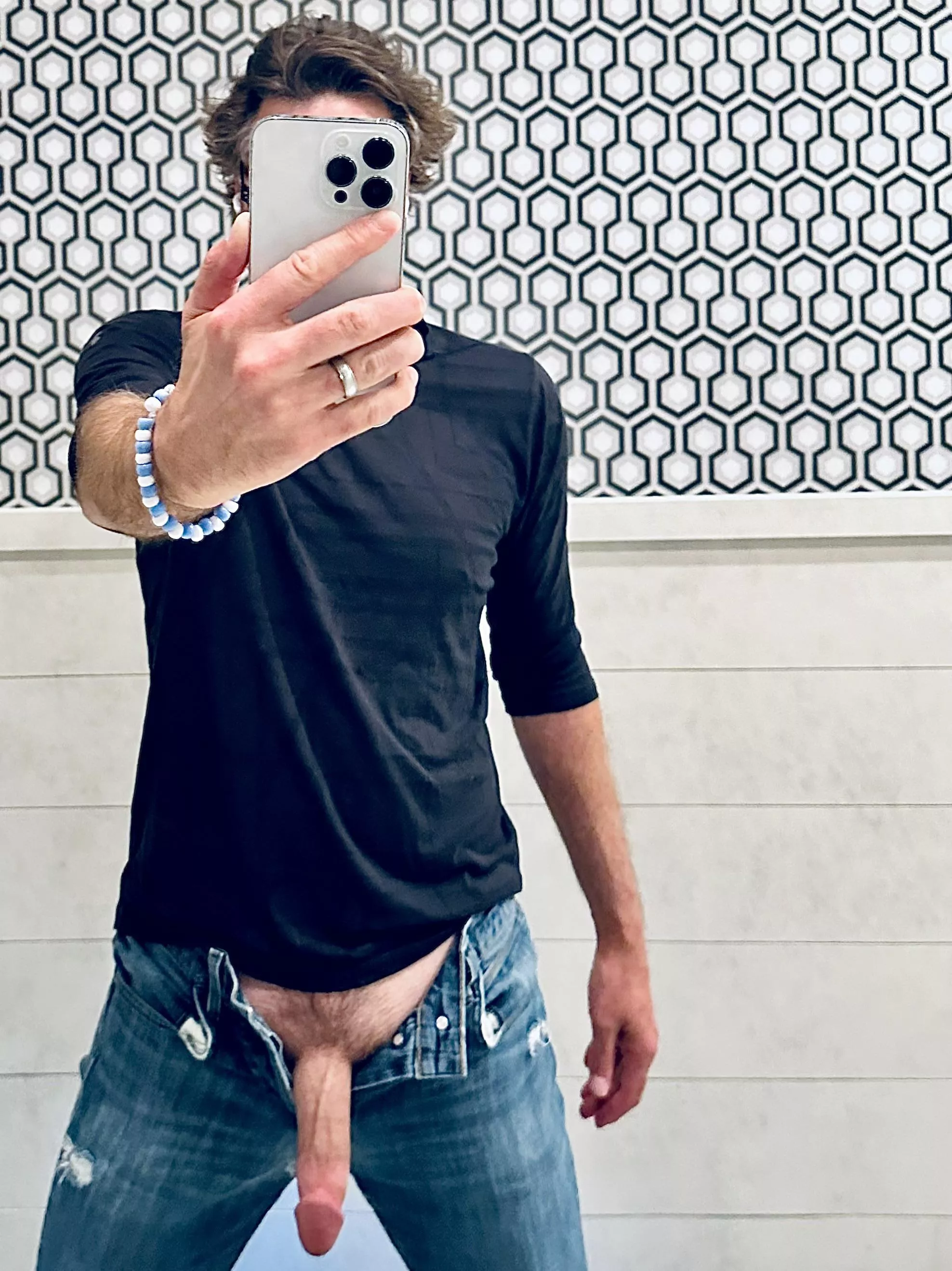 This is a proper big dick  posted by WillingnessQueasy475