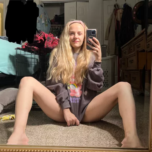 This naughty girl loves a good tease  by vallarry420