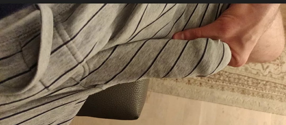 Working from home in my shorts posted by somelikeitthatthick