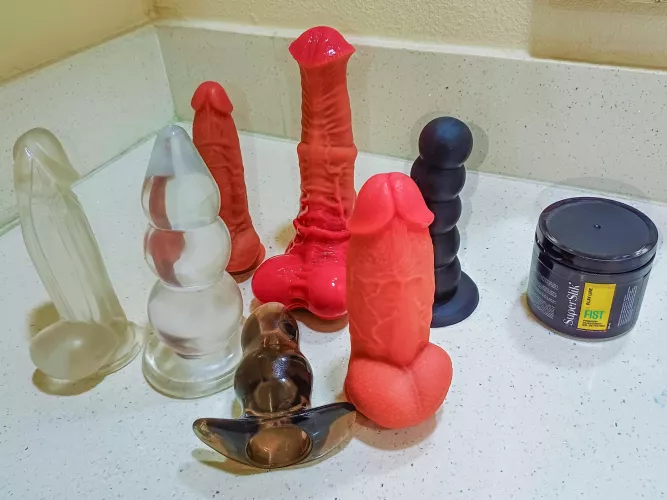 Any creative ideas on how I can use these toiz? by subcubcake05