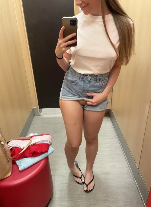 Being a tease ☺️😘 by Emmashared