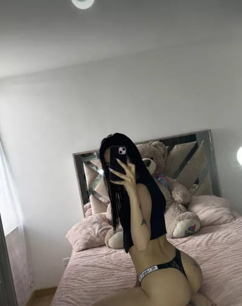 I want my ass ate by amykri