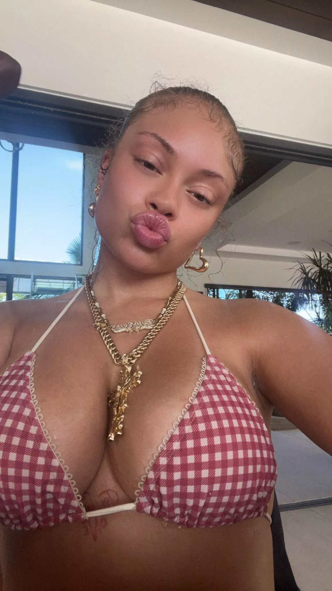 Latto posted by wallcrawlingspidey