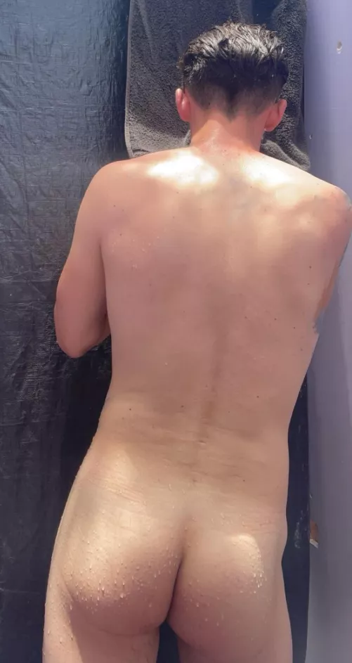 Outdoor showers are the best  by KMF96