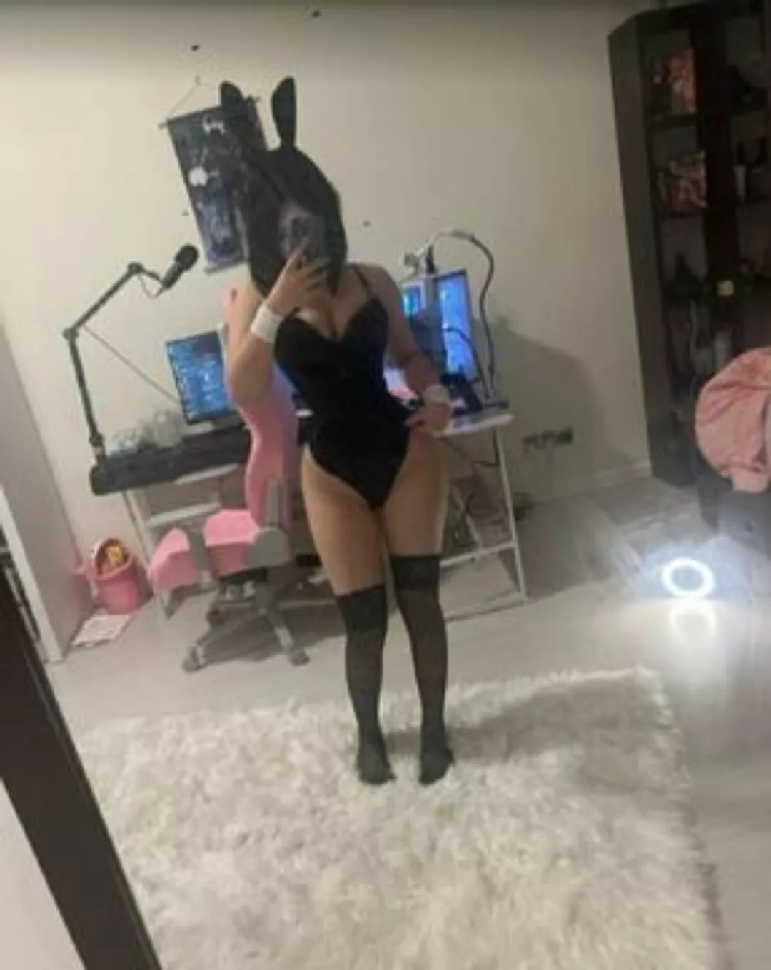 Rate me 1-10 and appreciate it 😊 posted by Jealous-Stop-9060