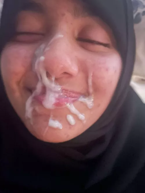 She loves a face full of cum by b_cass011